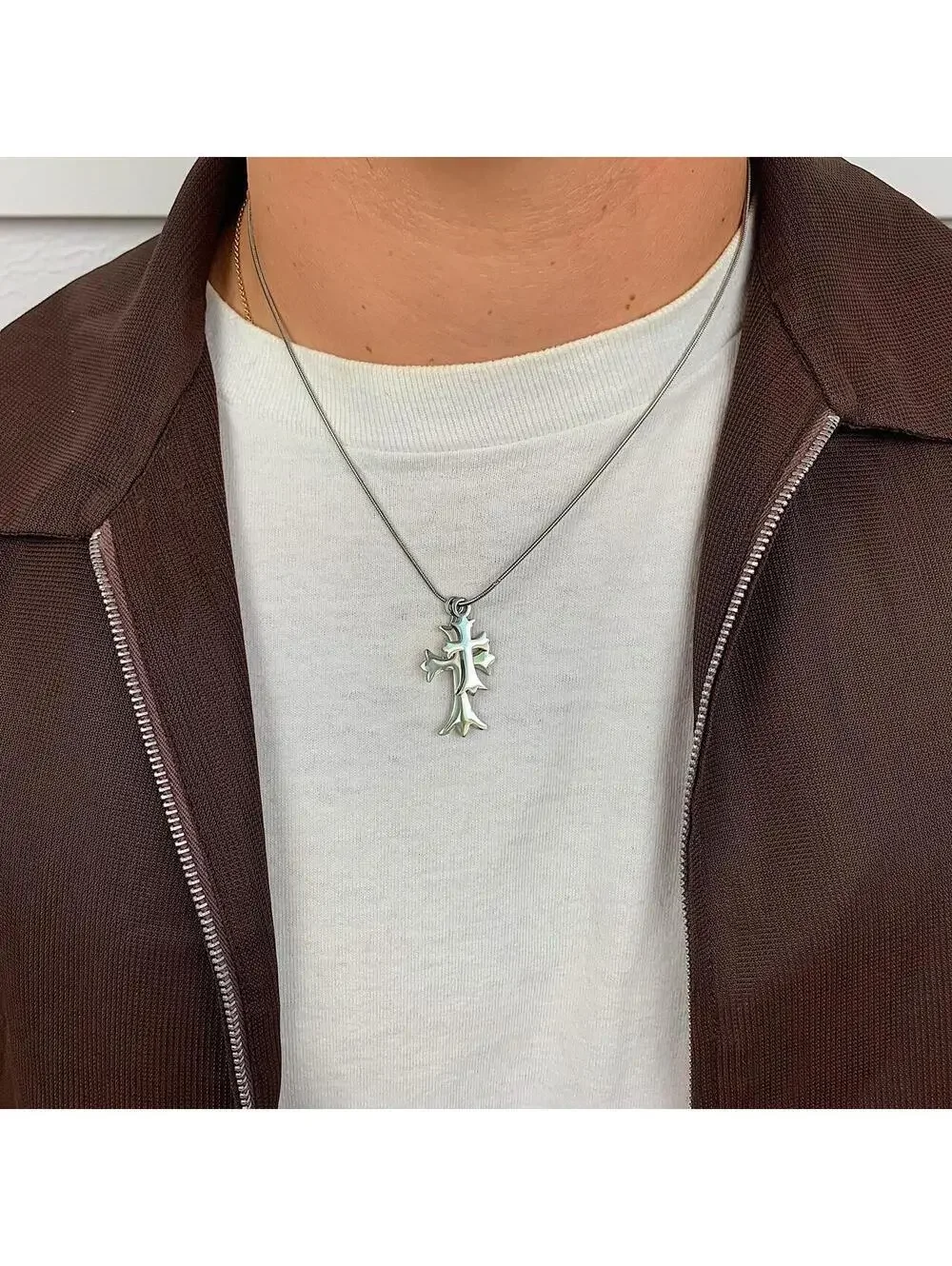 Y2K Vintage Silver Brown Stainless Steel Cross Pendant Necklace 20 Inch Unisex